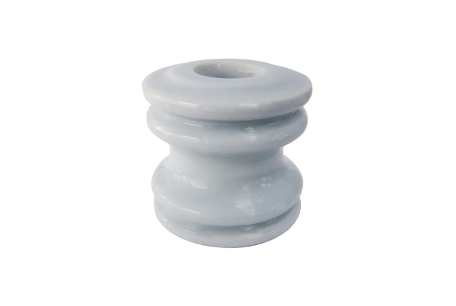 Aislador de carrete mediano 20kV, 8,8kN gris